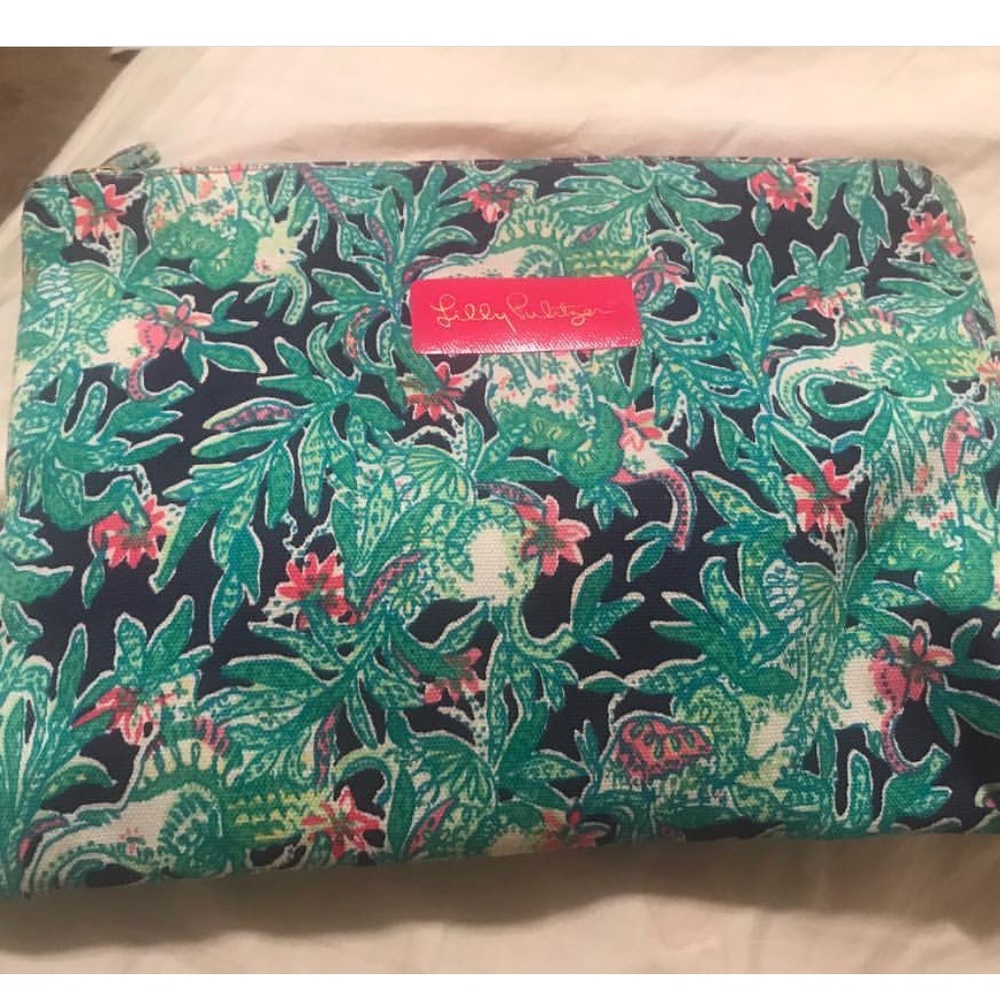 Lilly Make up Bag